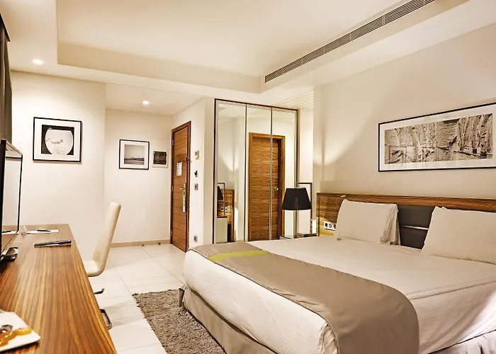 Warwick Stone 55 Hotel Beirut