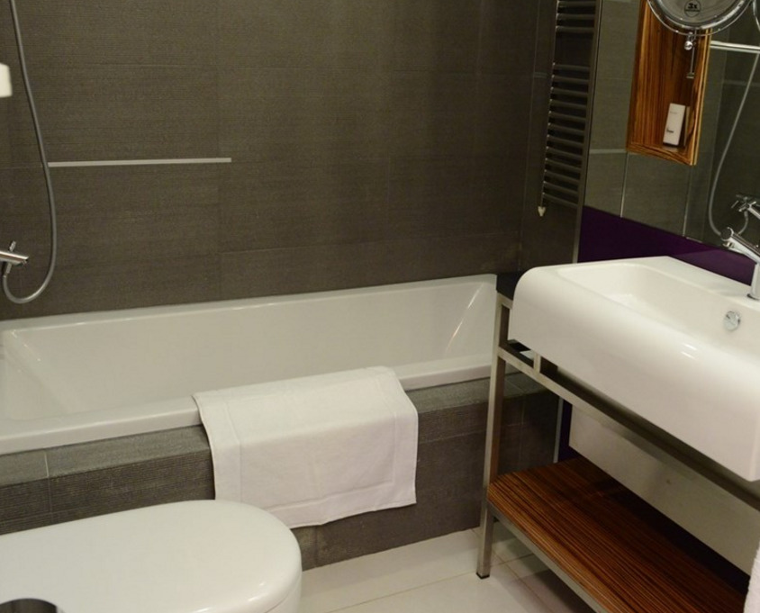 Warwick Stone 55 Hotel Beirut