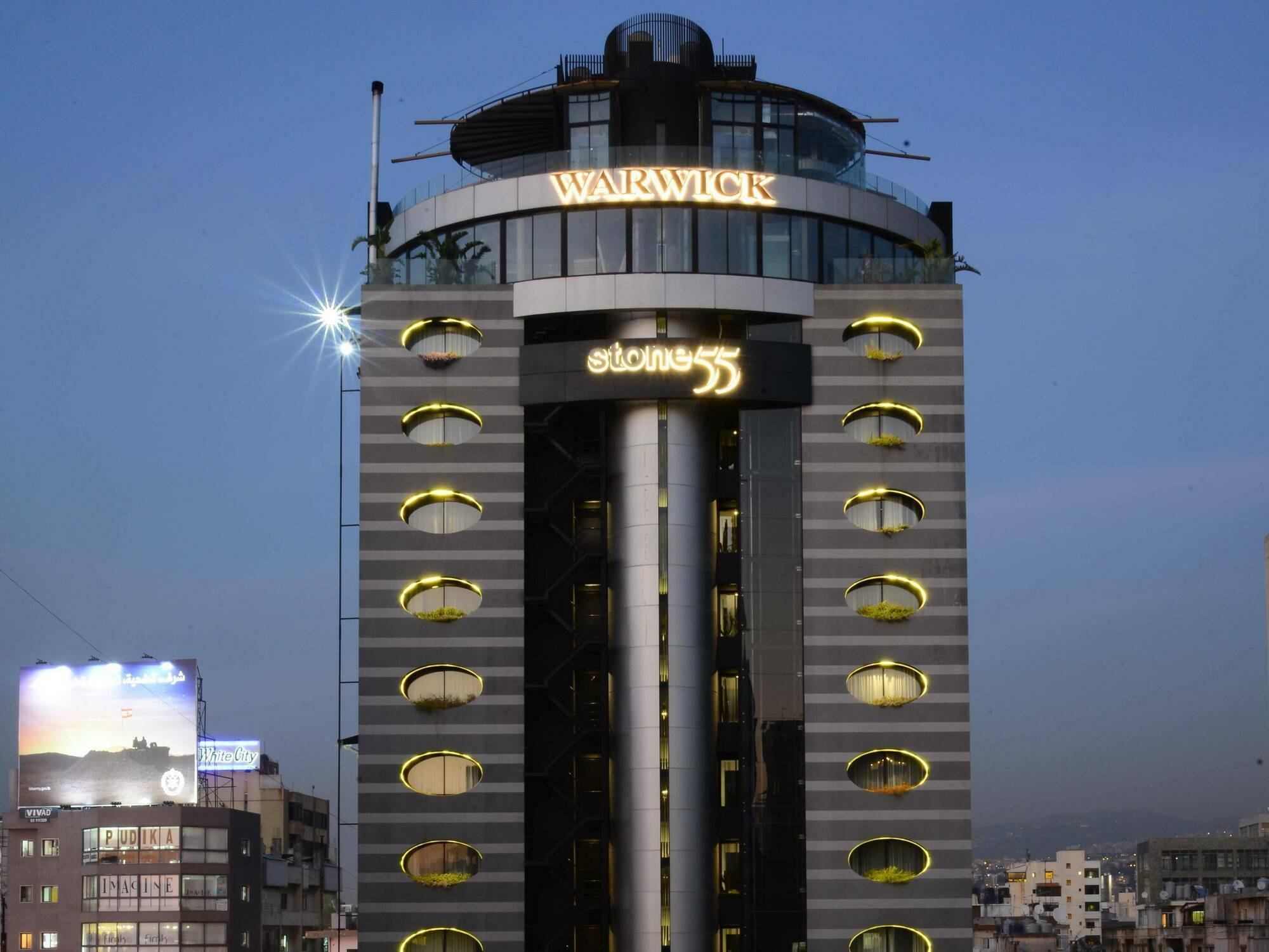 Warwick Stone 55 Hotel