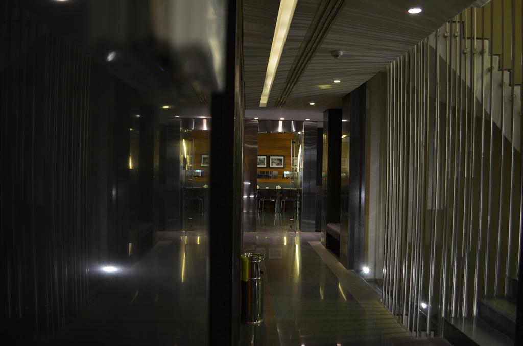 Hotel Warwick Stone 55 Beirut